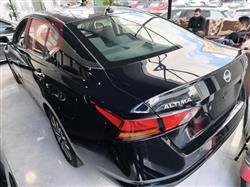 نيسان ألتيما